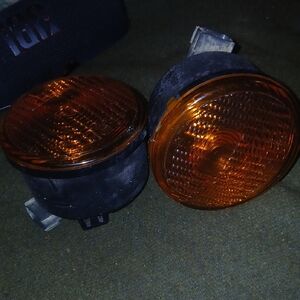 Turn Signal Lights To A 2007 To 2013 Jeep Wagoneer